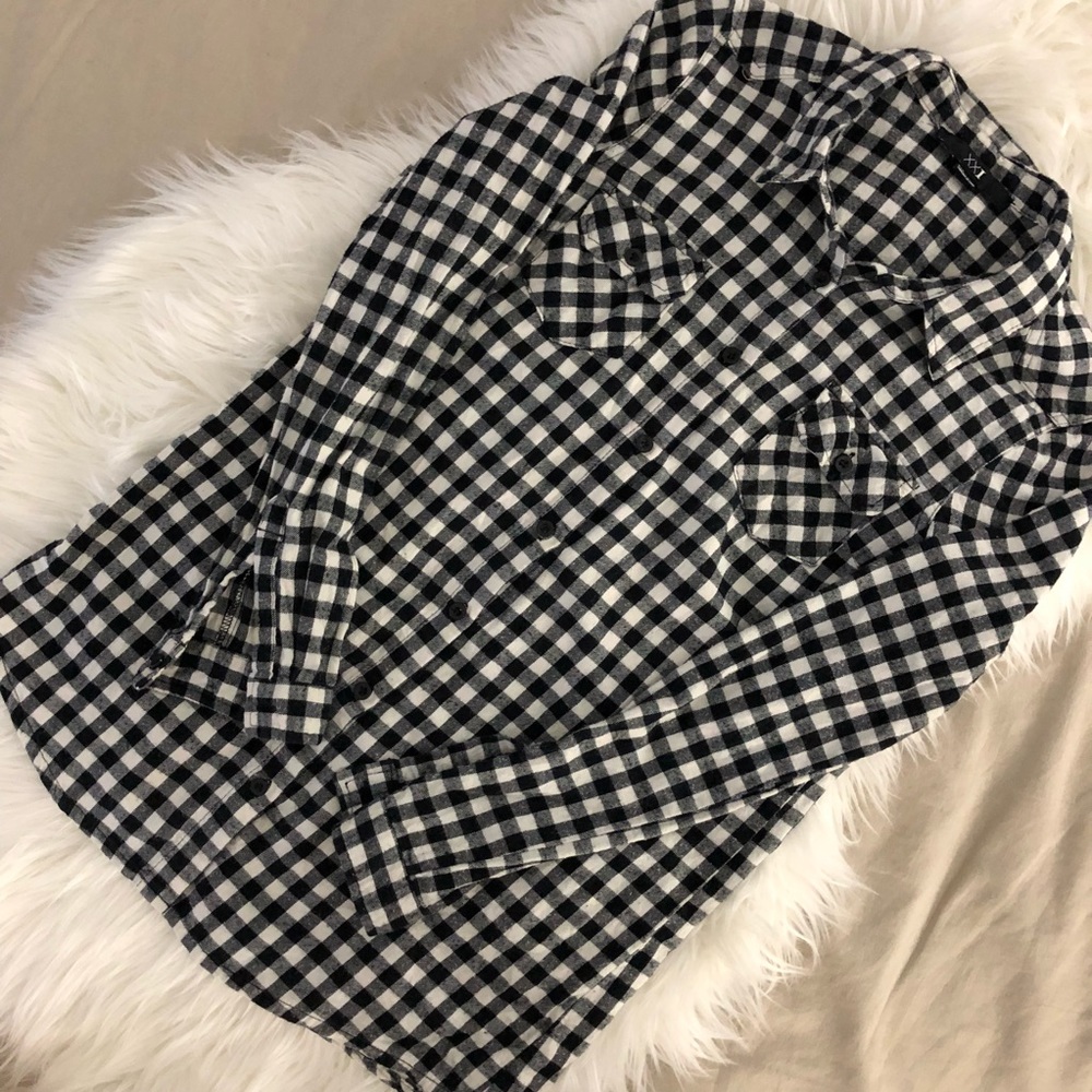 FOREVER 21 CHECKER MINI BULL DOG FLANNEL TOP S